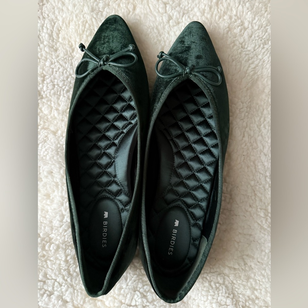 NWOT Birdies | the goldfinch flat
